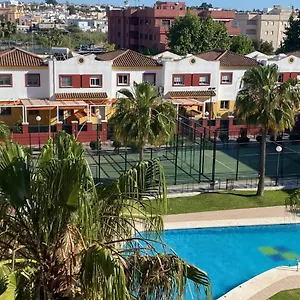 https://people-homes-bajo-guia.hotelsincadiz.net